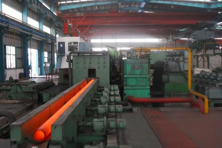 Cangzhou Baoyang Pipeline Equipment Co., Ltd. производственная линия производителя